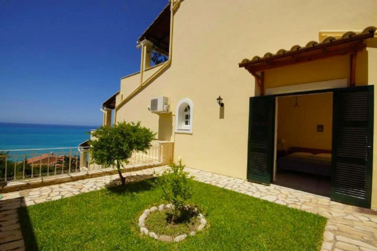 Appartement Natalia A With Panoramic Sea Views Of Agios Gordios Bay