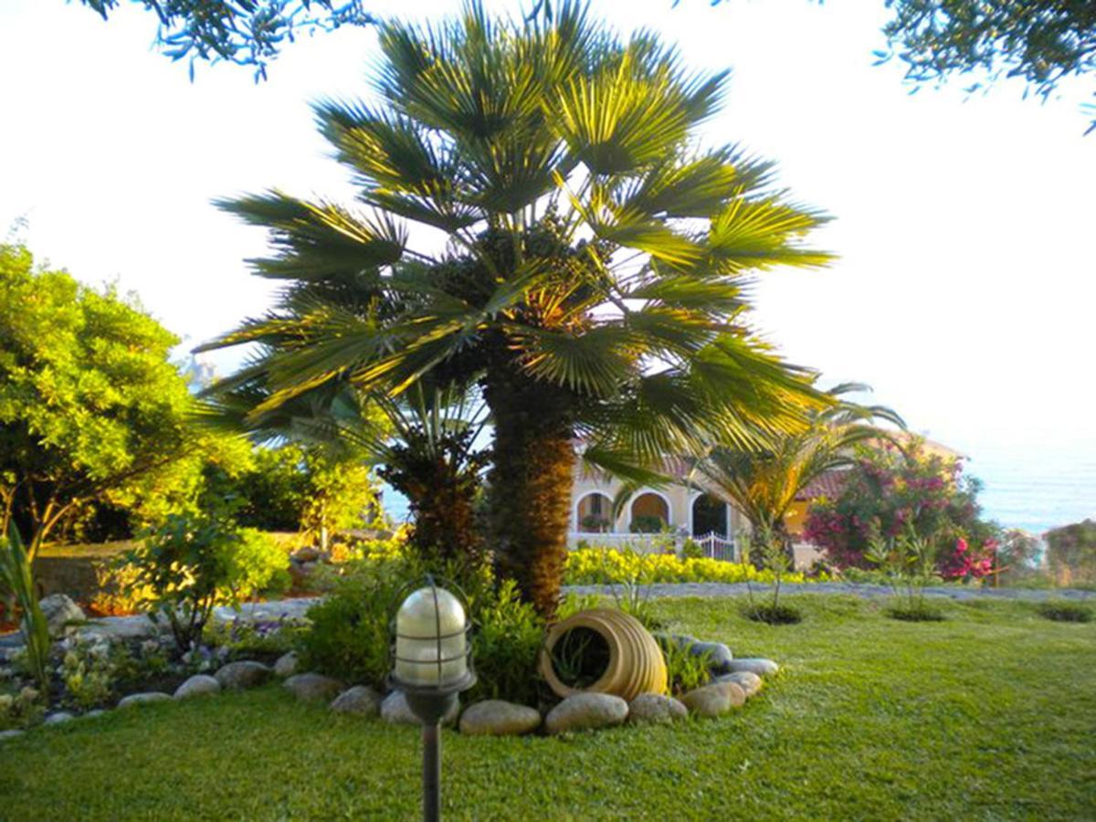 Appartement Natalia A With Panoramic Sea Views Of Agios Gordios Bay *